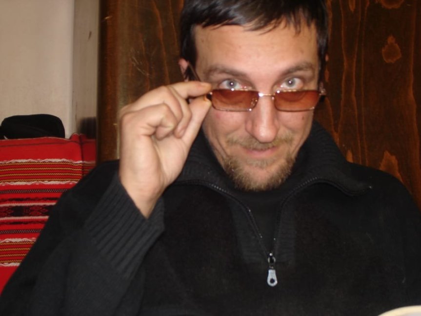 Sebastian C. Oliviu: Cu batista pe&nbsp;țambal…