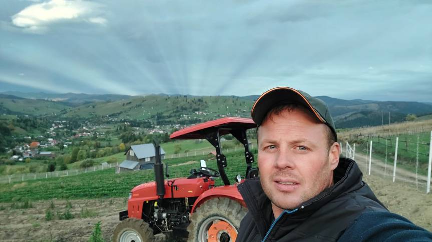 Fermă din Paltinu autorizată pentru  procesarea și colectarea fructelor de pădure, ciupercilor şi plantelor&nbsp;medicinale