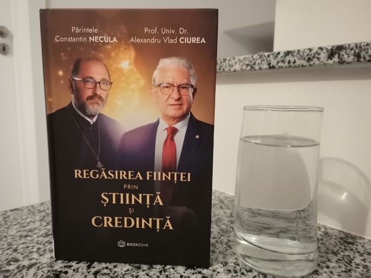 Rusu Lilioara Mariana: REGĂSIREA FIINŢEI PRIN ȘTIINȚĂ ȘI CREDINȚĂ&nbsp;(recenzie)