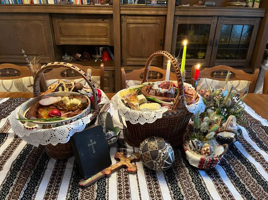 Ilaria Puşcă: Părinții din tablou, coșarca și&nbsp;Paștile