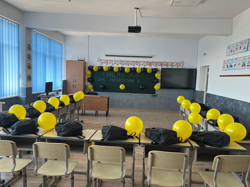 Mesajul transmis de Școlile Gimnaziale din comuna Verești: „numai împreună putem construi viitorul copiilor&nbsp;noștri.”